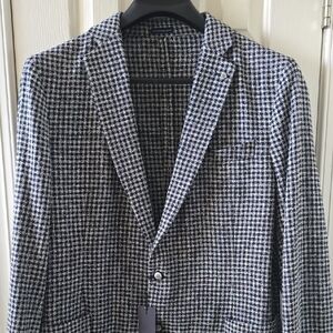 STAFFORD BRAND MEN'S BLUE AND WHITE CHECKERED SPORT JACKET REGULAR FIT SIZE 46R